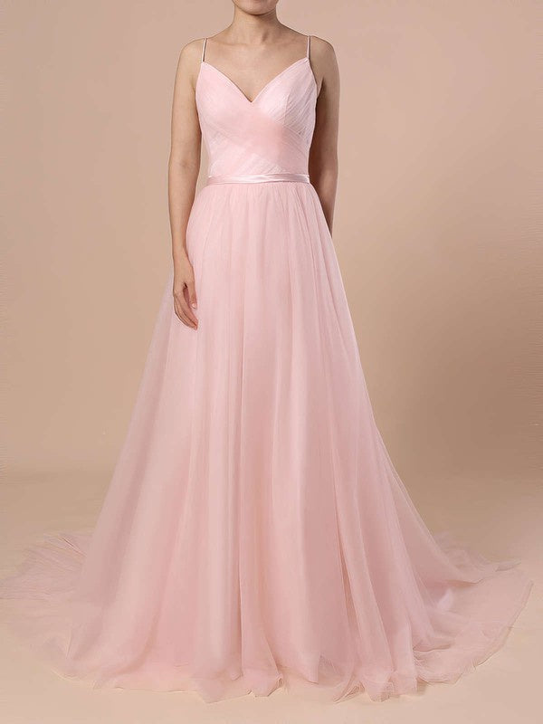 Beautiful V-Neck Spaghetti Straps Tulle Ball Gown Wedding Dresses with Ribbon