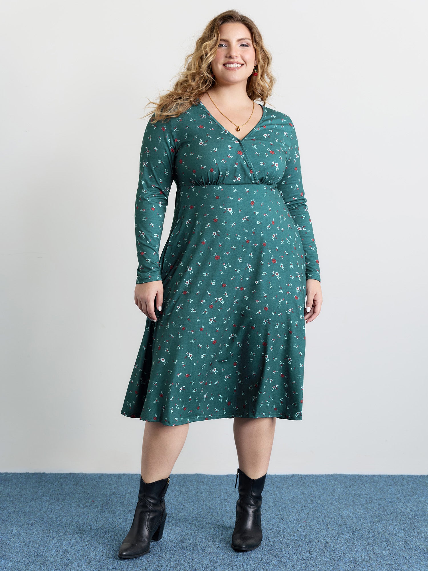 Ditsy Floral Print High Waist Midi Dress