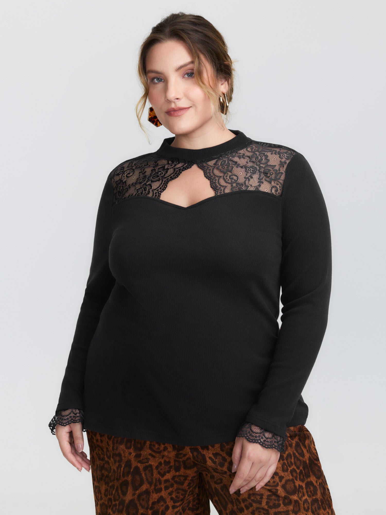 Sheer Lace Trim Mock Neck Ribbed T-Shirt