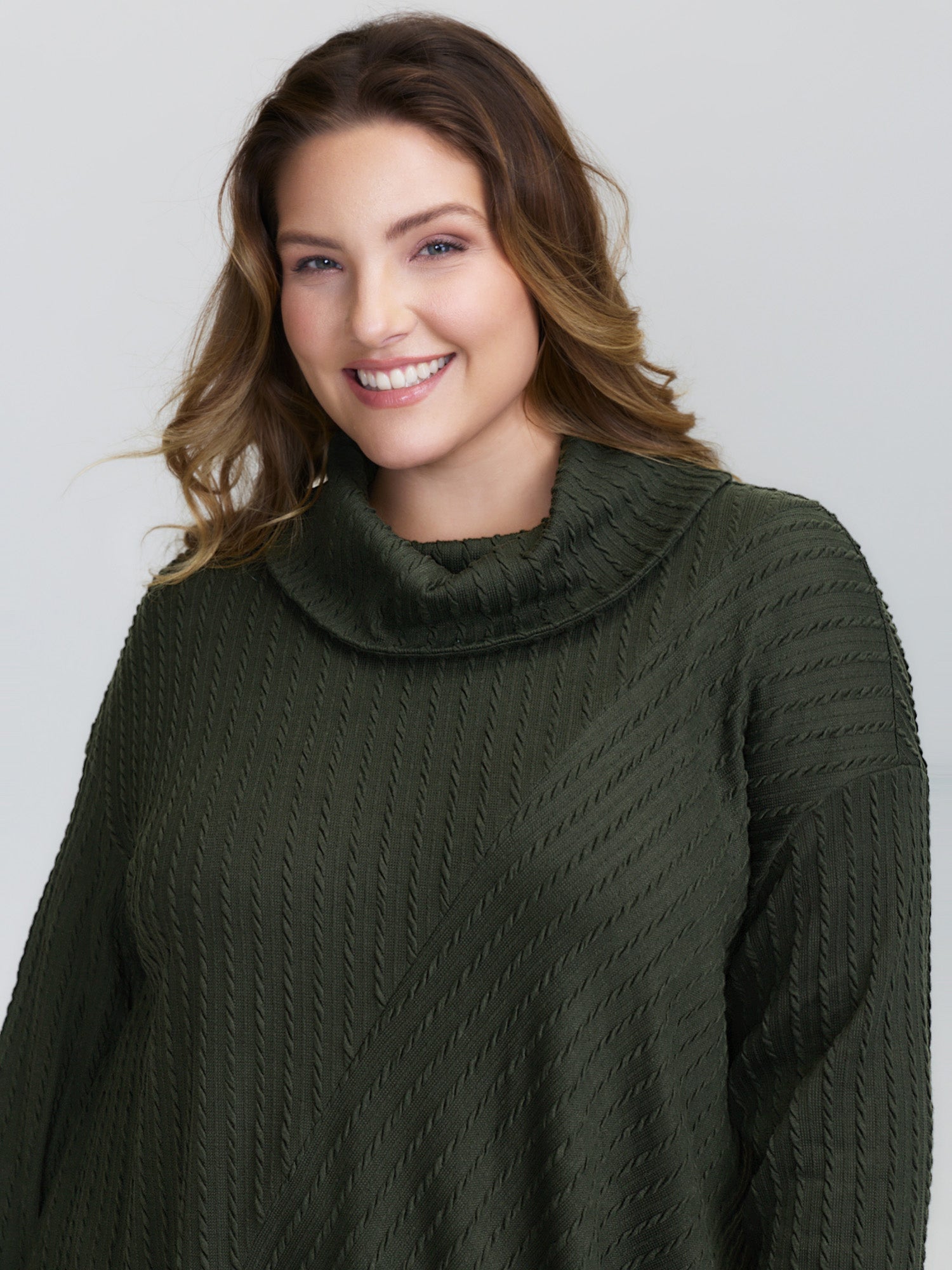 Twisted Texture Turtleneck Curvy Hem Sweatshirt