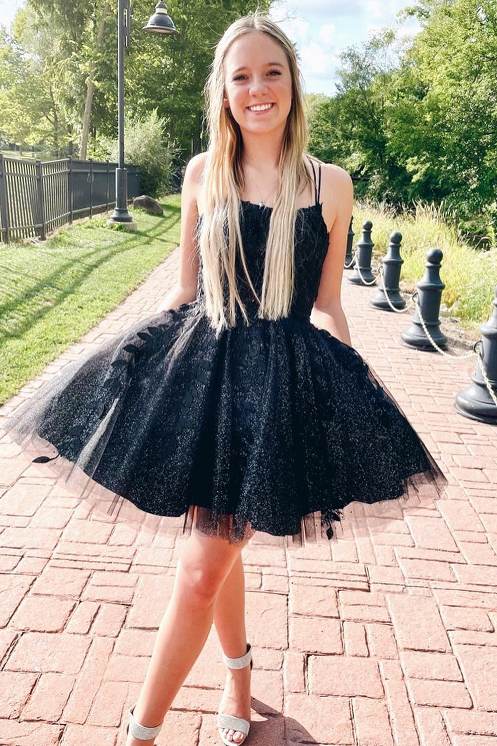 Glitter Black A-Line Tulle Short Homecoming Dress/Mini Dress with Lace