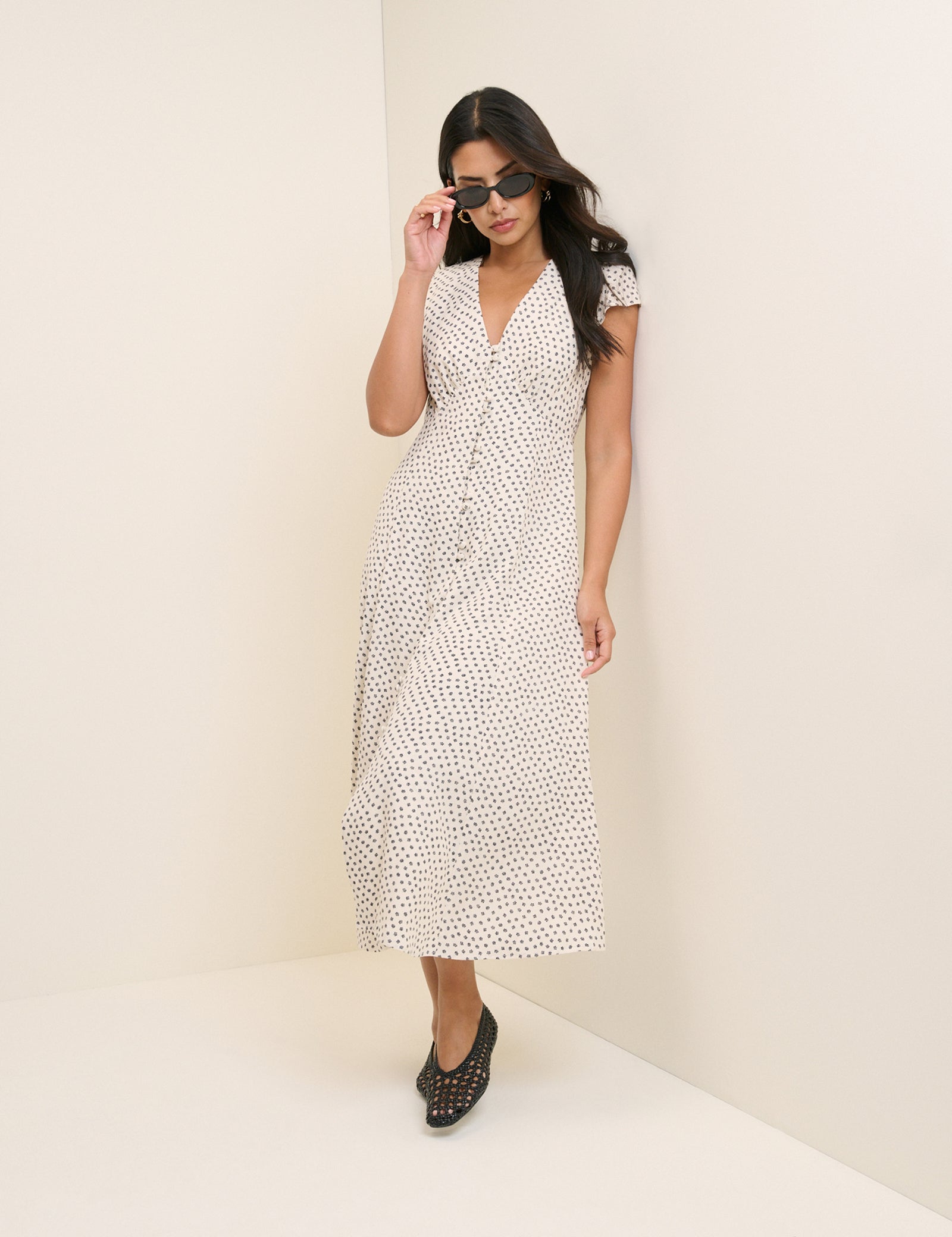 Ivory Ditsy Floral Avery Midi Dress