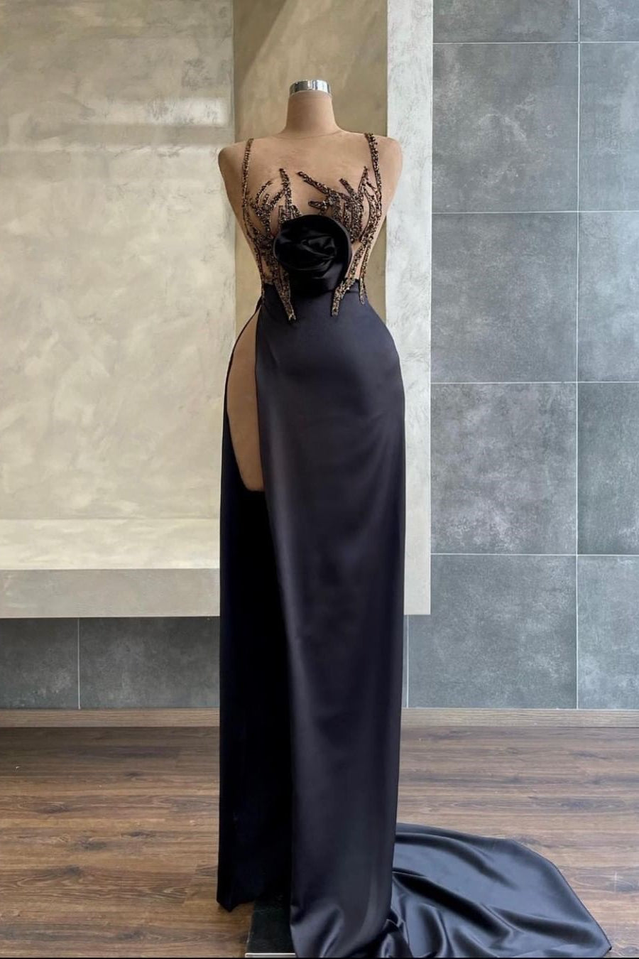 Black Spaghetti-Strap Beadings Sequins Evening Dress Mermaid With Slit