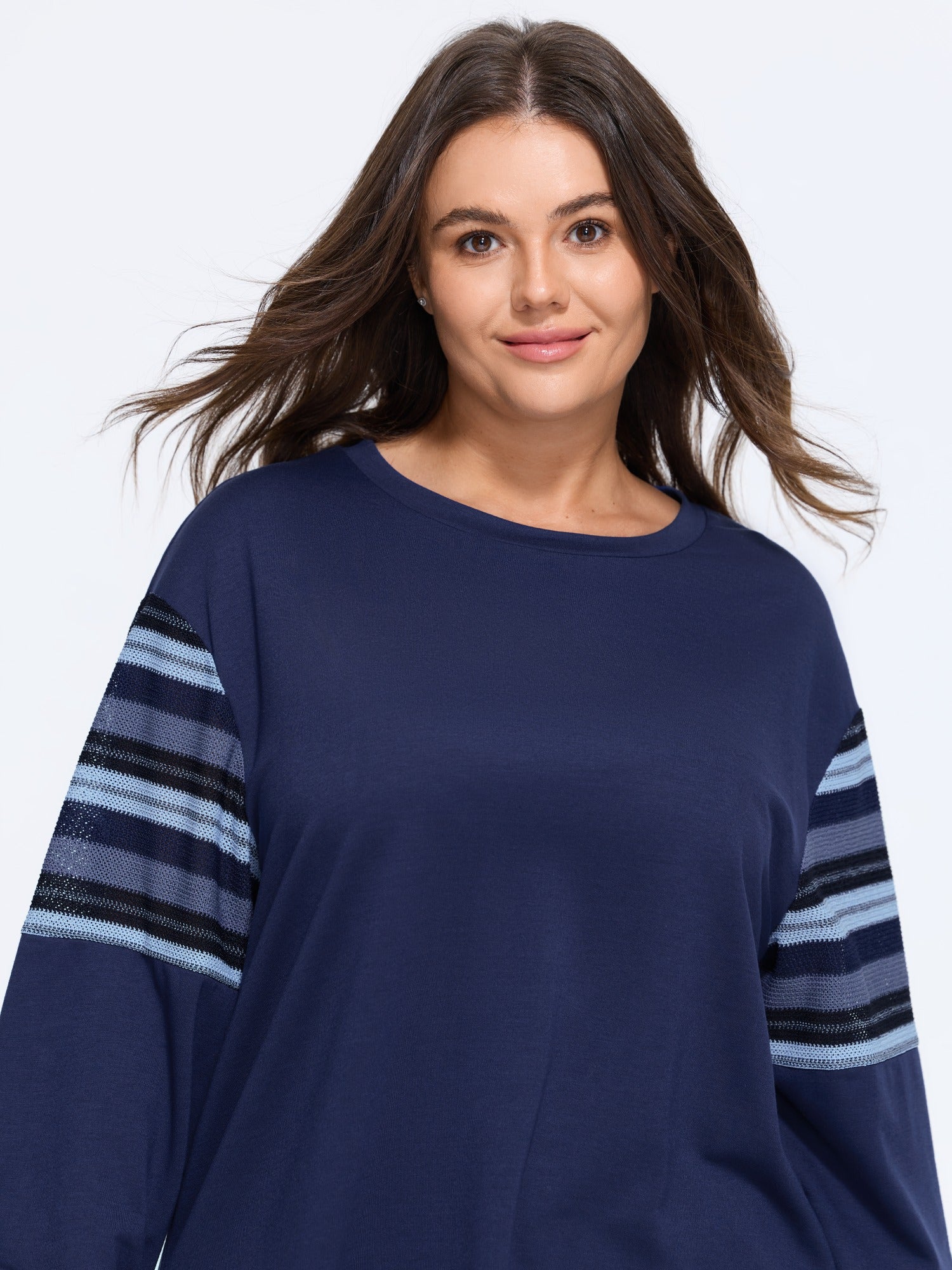 Color Block Striped Sleeve Sweatshirt