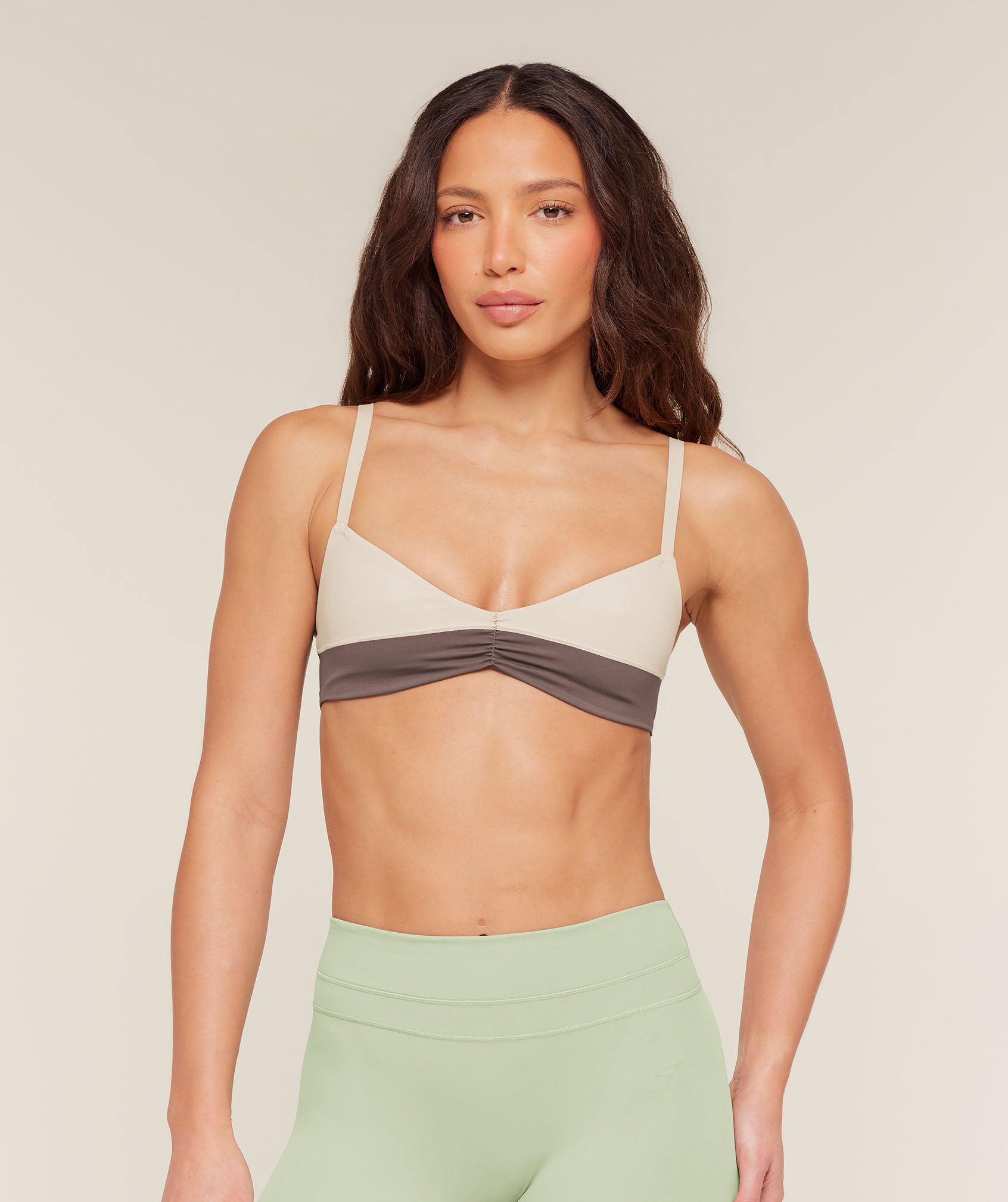 Gymshark Colour Block Sports Bra - Cool Brown/Pebble Grey