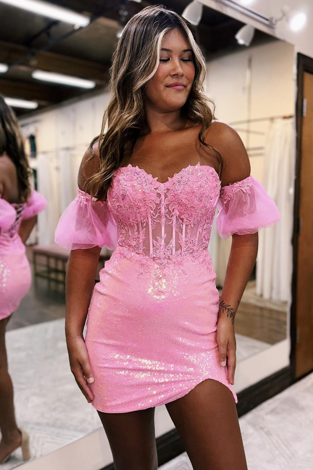 Sparkly Pink Corset Detachable Short Sleeves Sequins Tight Short Homecoming Dress/Mini Dress with Lace