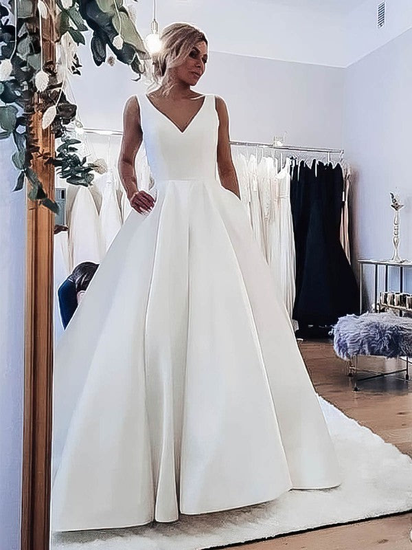 Glamorous V-Neck Satin Sleeveless Ball Gown Wedding Dresses with Pockets
