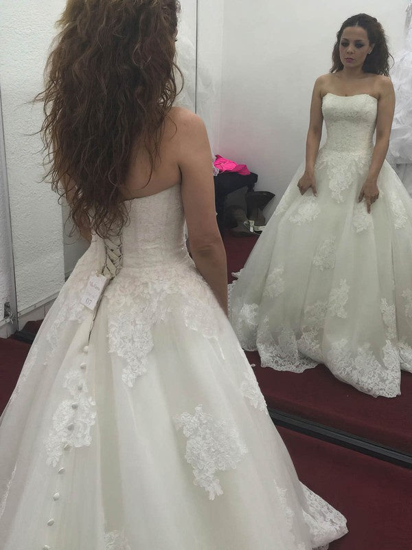 Charming Strapless Lace Court Train Ball Gown Wedding Dresses