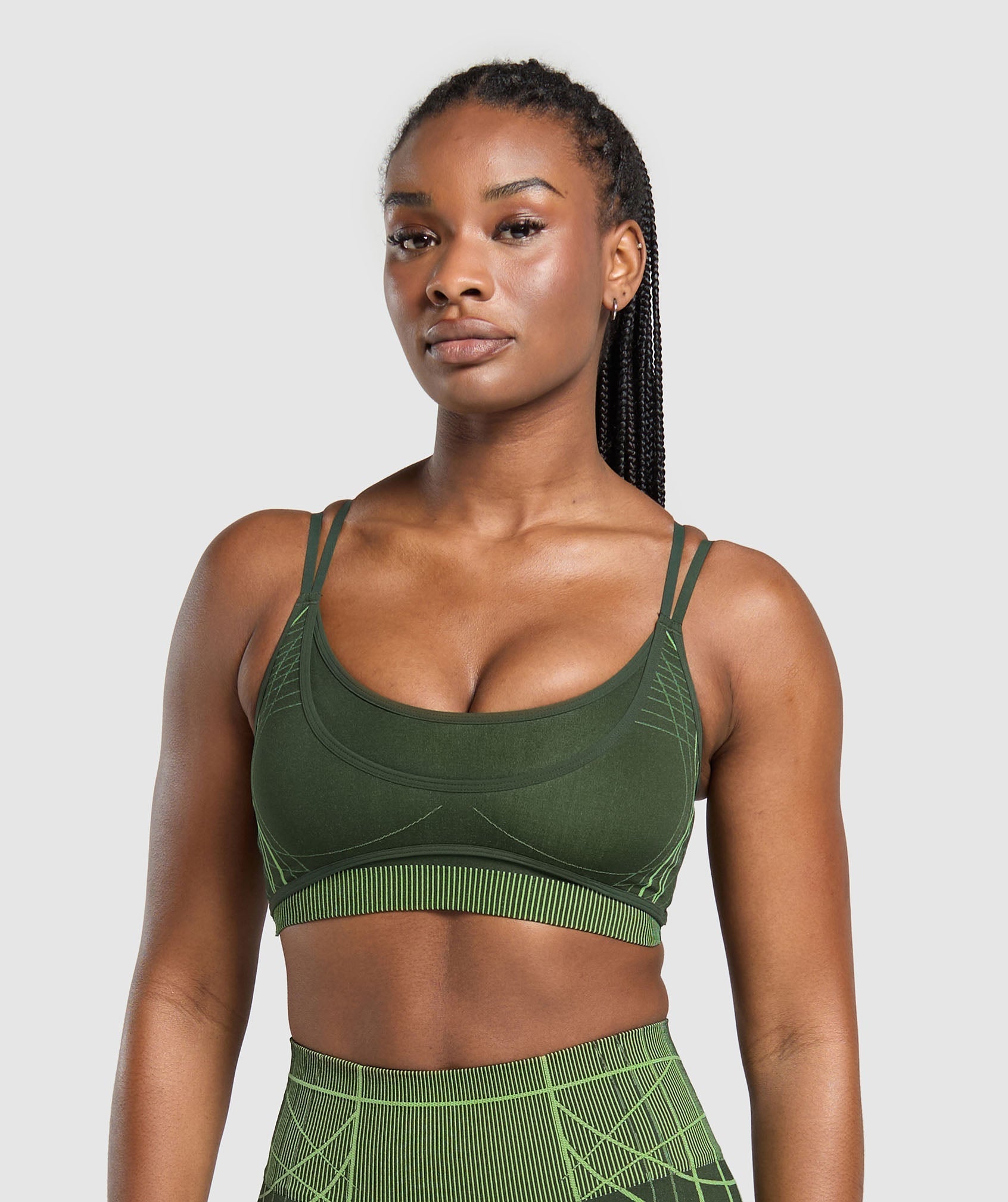 Gymshark Apex Seamless Strappy Sports Bra - Trail Green/Energy Gelato Green
