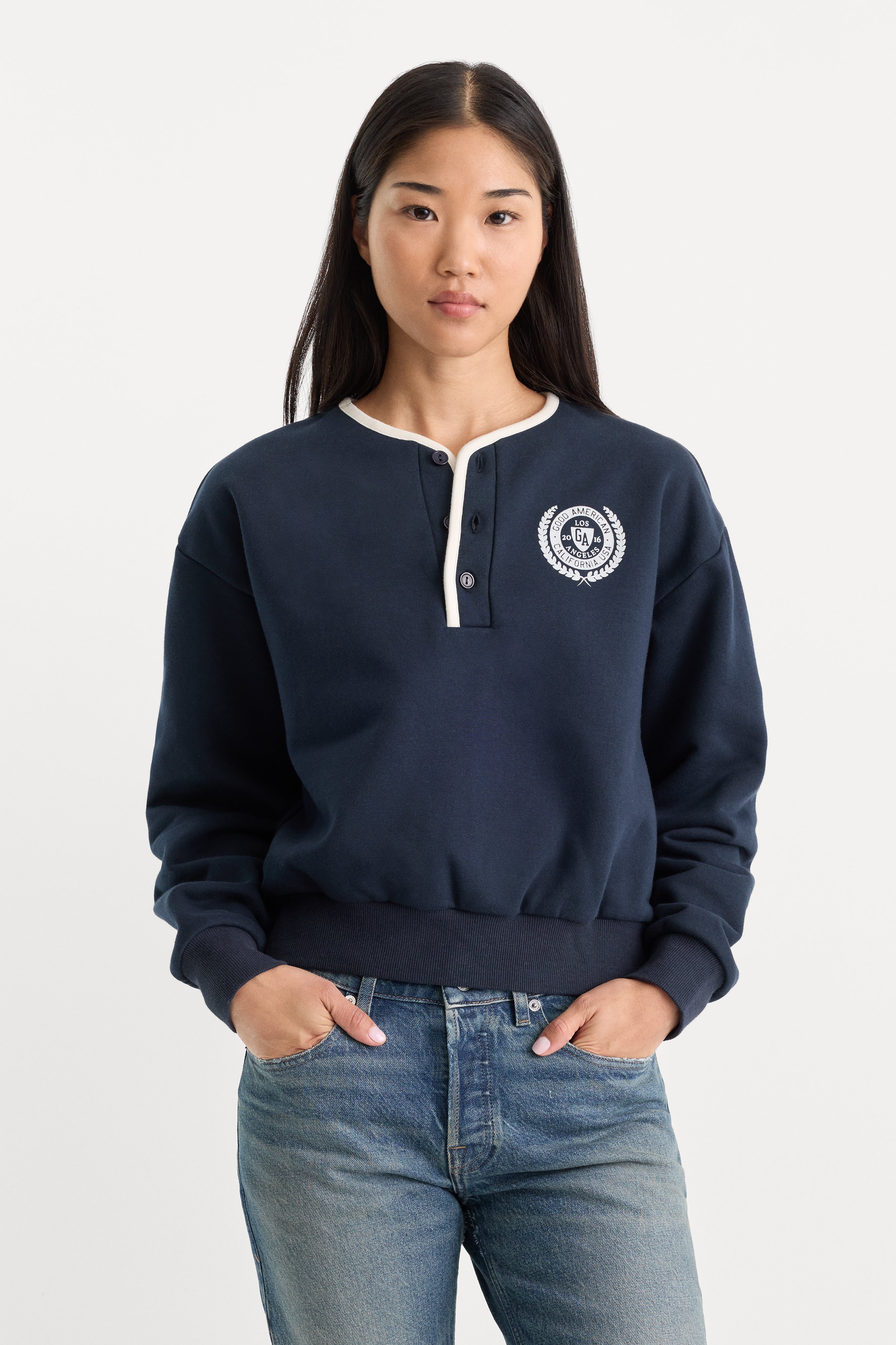THE BRUSHED FLEECE HENLEY | NEW NAVY