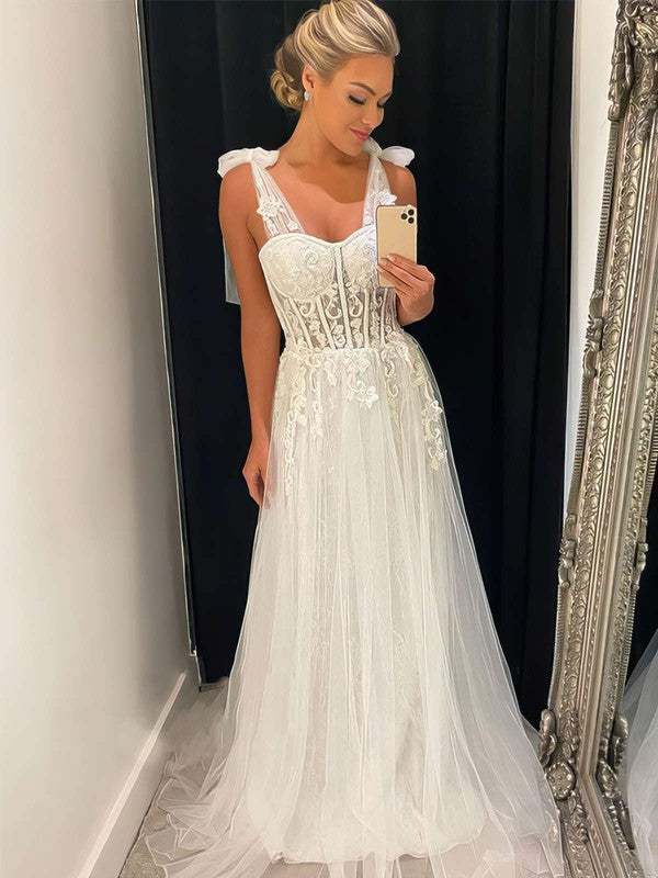 Elegant Sweep Train Sleeveless Sweetheart Tulle A-Line Wedding Dresses with Bow