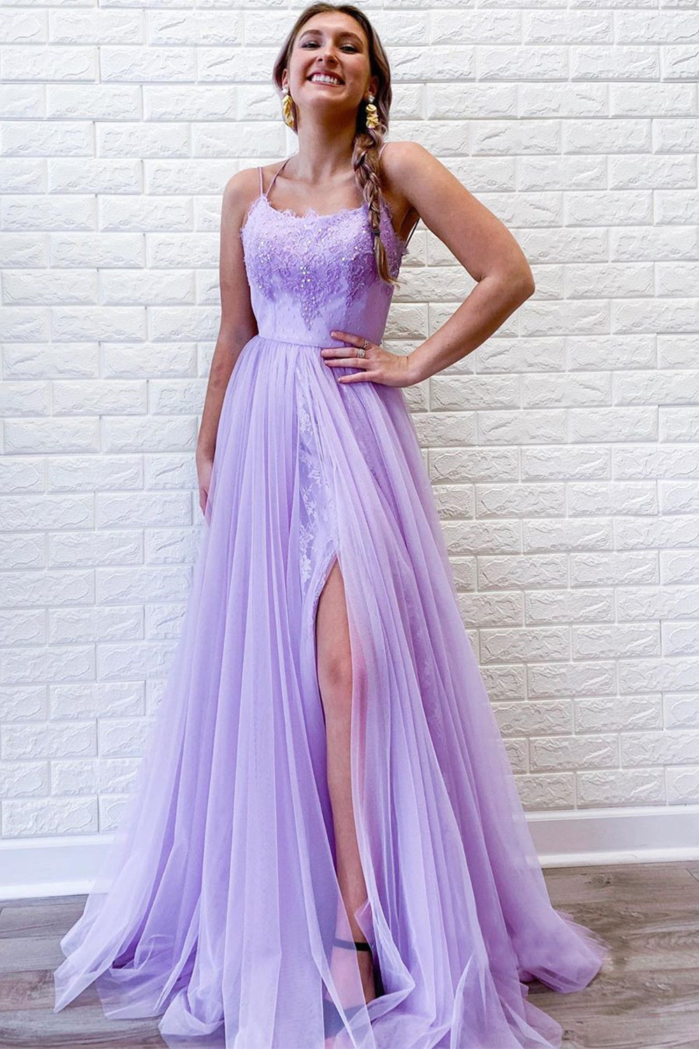 Prom Dress in Light Purple Tulle Featuring Lace