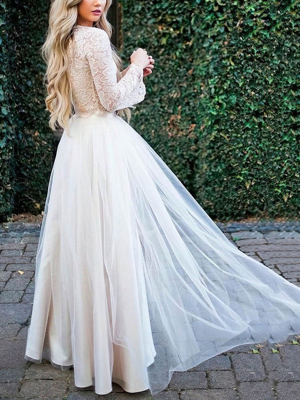 Fabulous A-Line Lace Tulle Floor-Length Long Sleeves Wedding Dresses with Split
