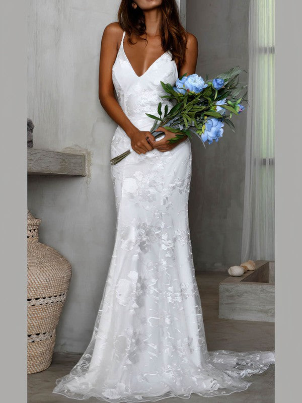 Gorgeous Deep V-Neck Sleeveless Lace Backless Mermaid Wedding Dresses with Sweep Train