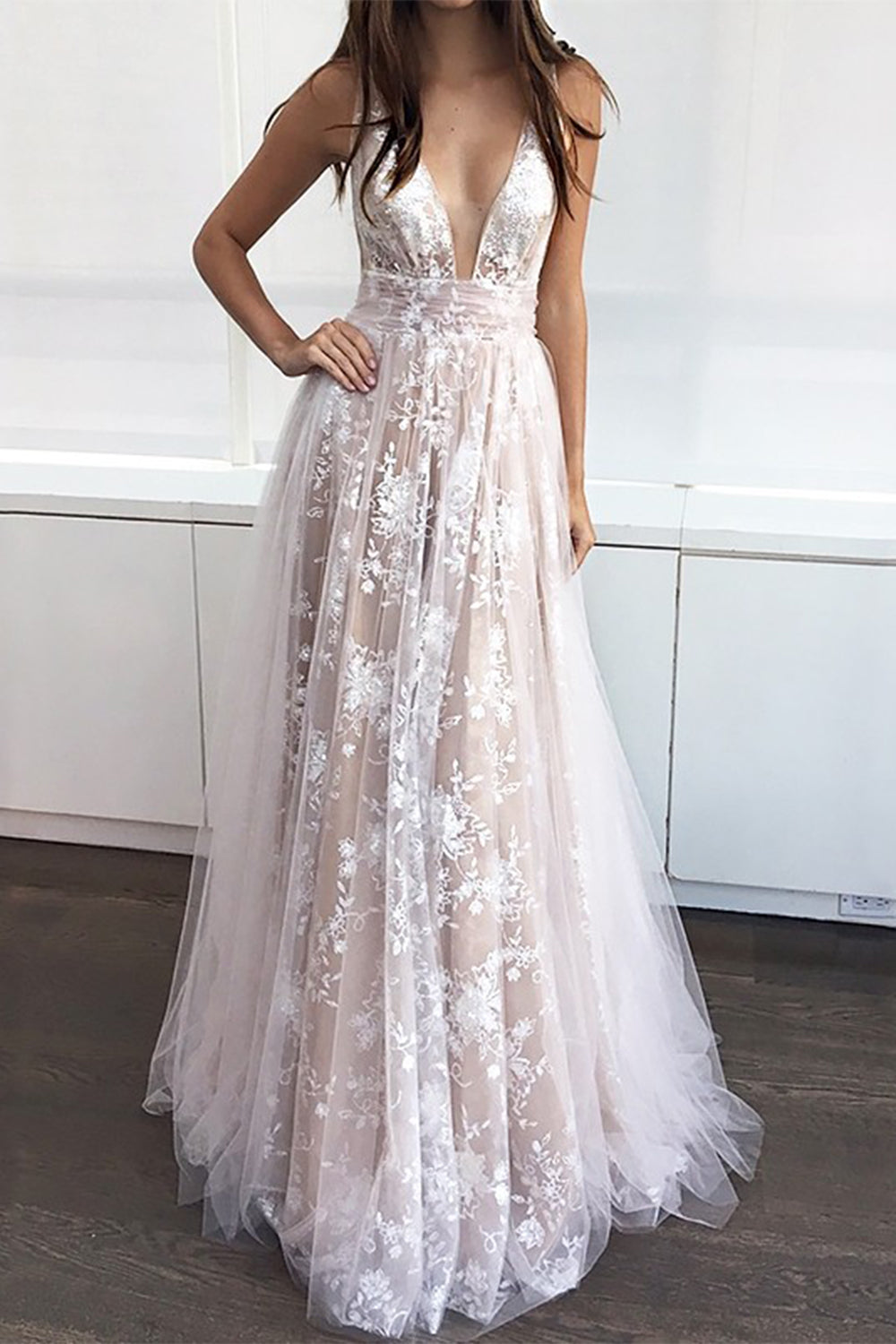 Elegant Long Prom Dress in Champagne with Lace