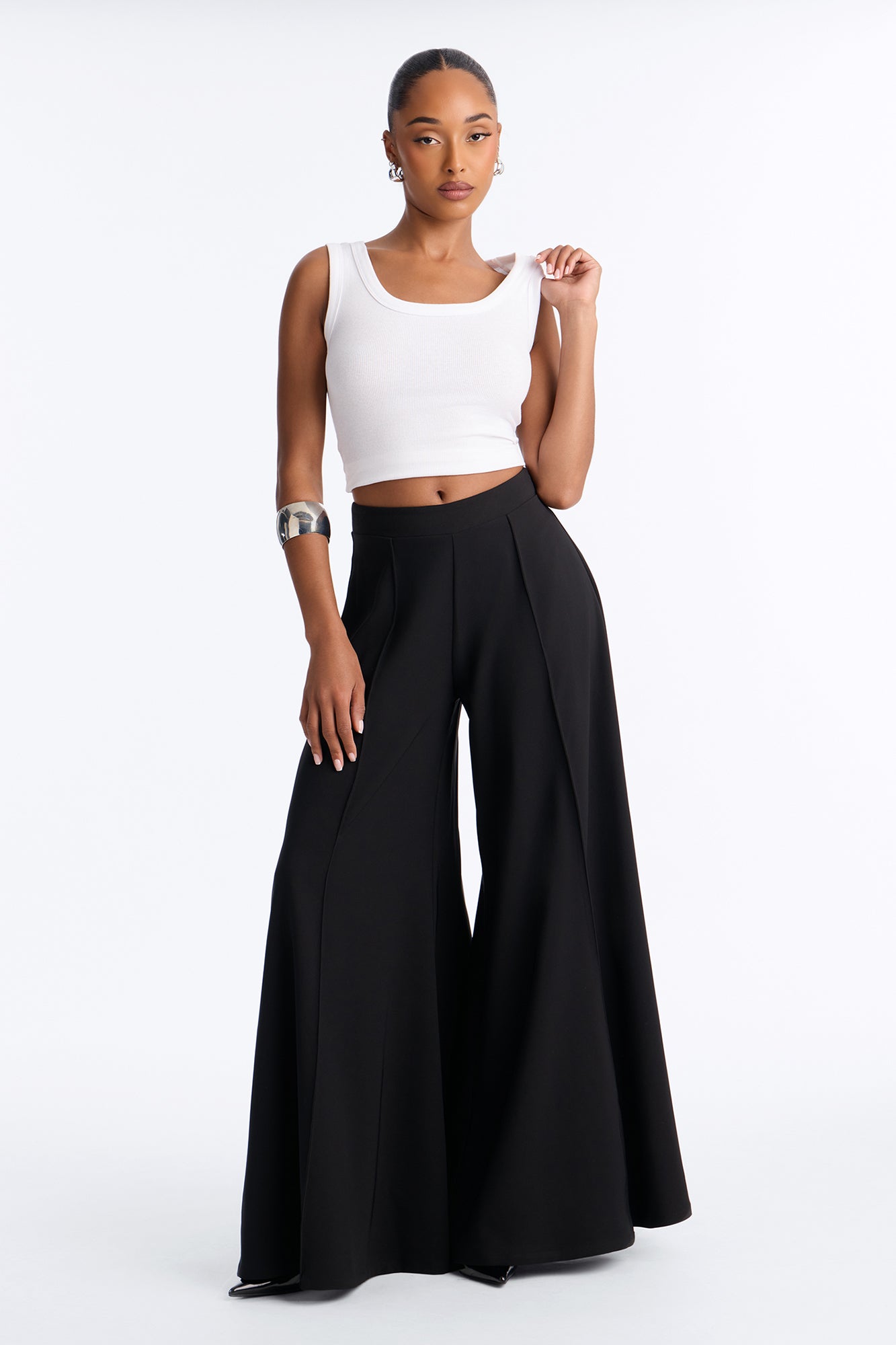 Serena Super Wide Leg Crepe Trouser - Black