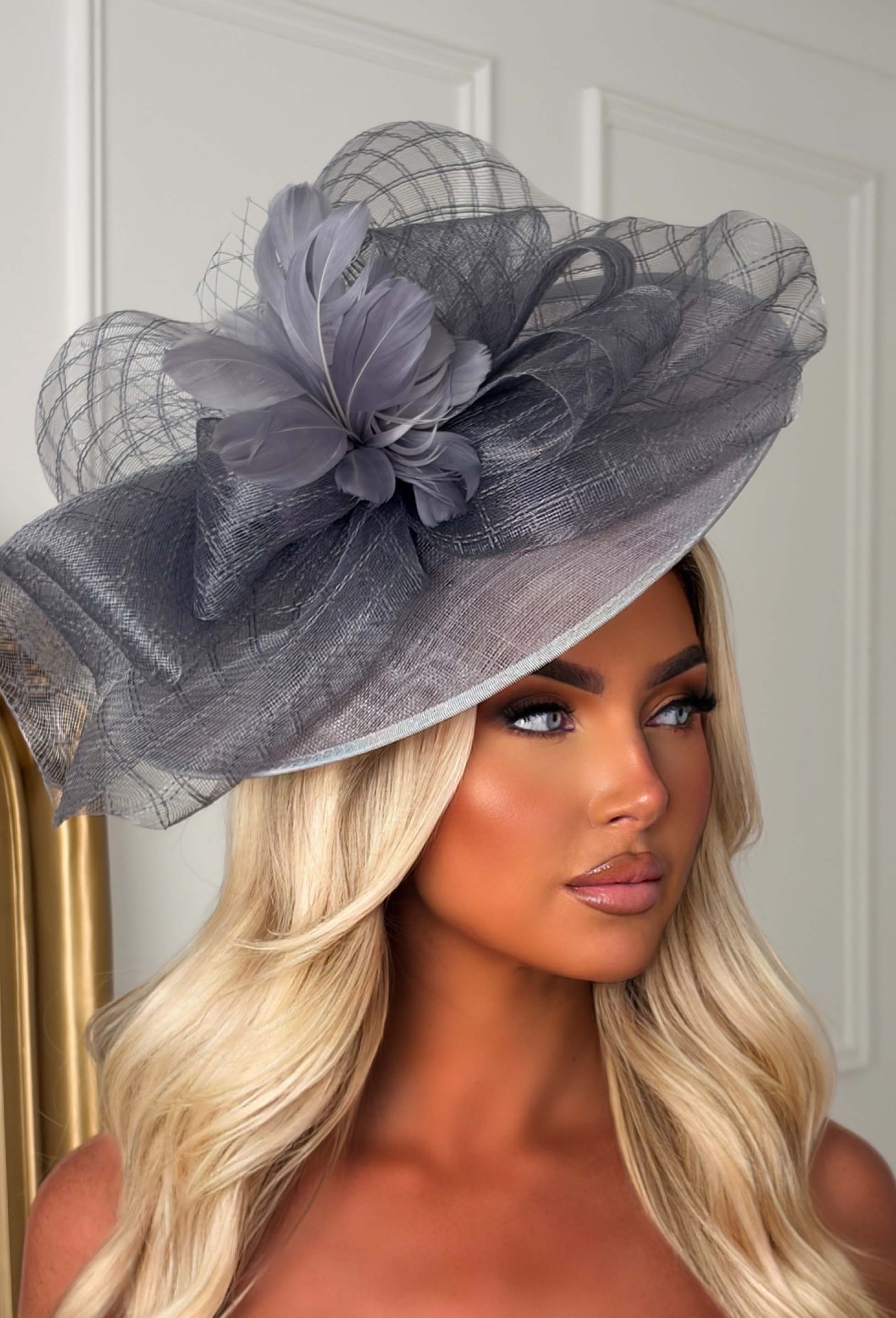 Cosmo Chic Grey Floral Bow Detail Fascinator