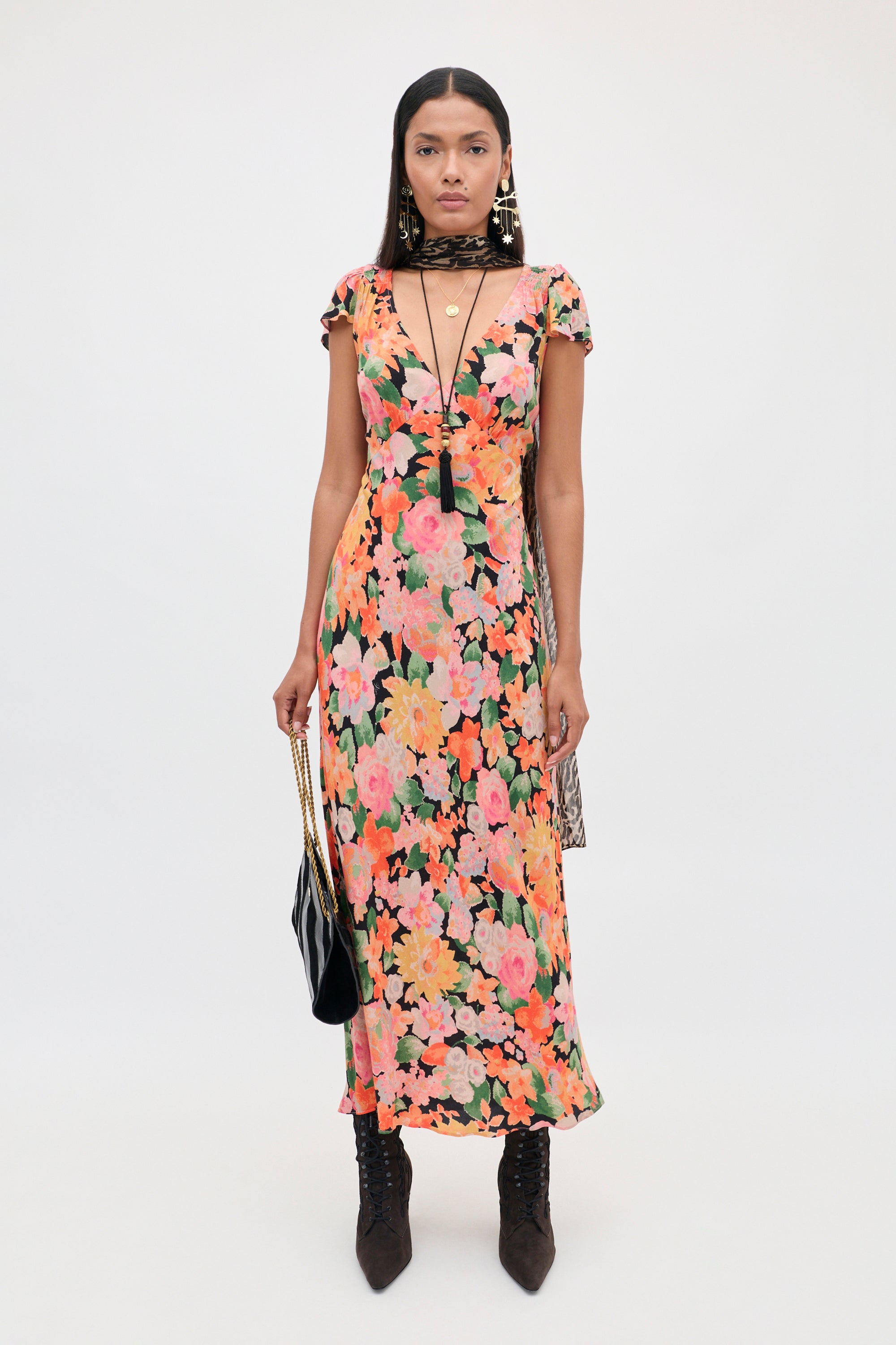 Cathy - Chelsea Floral Black