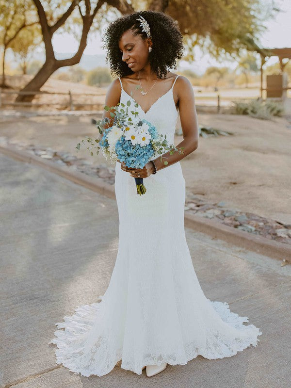 Charming V-Neck Lace Spaghetti Straps Sleeveless Mermaid Wedding Dresses with Sweep Train