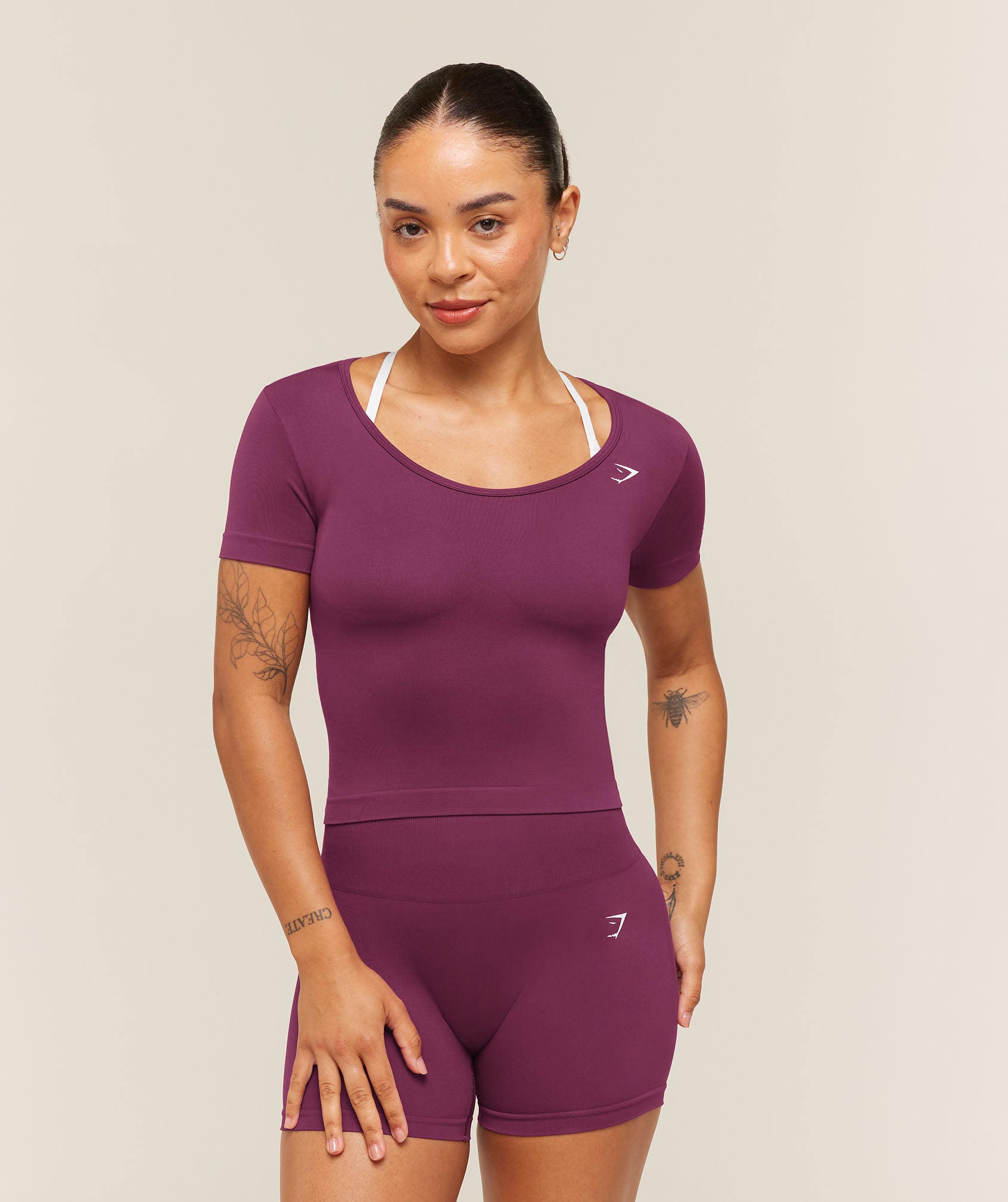 Gymshark Everyday Seamless Tight Fit Crew Neck Tee - Strength Pink