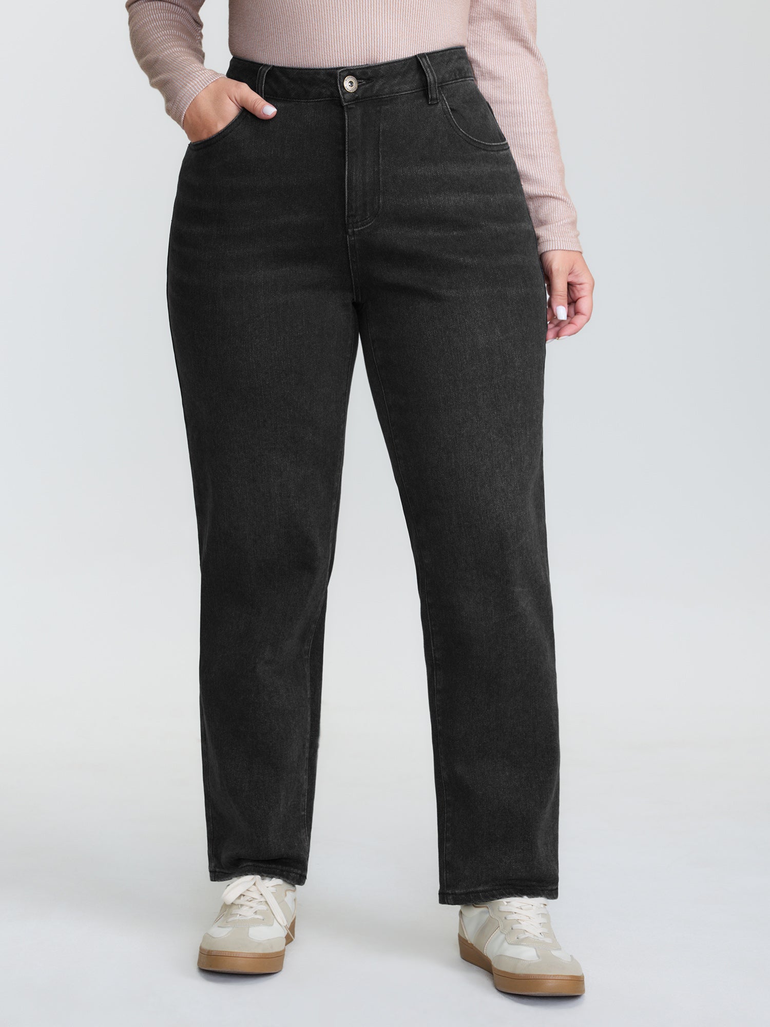 Thigh-Friendly Cropped-Fit Straight-Leg Jeans