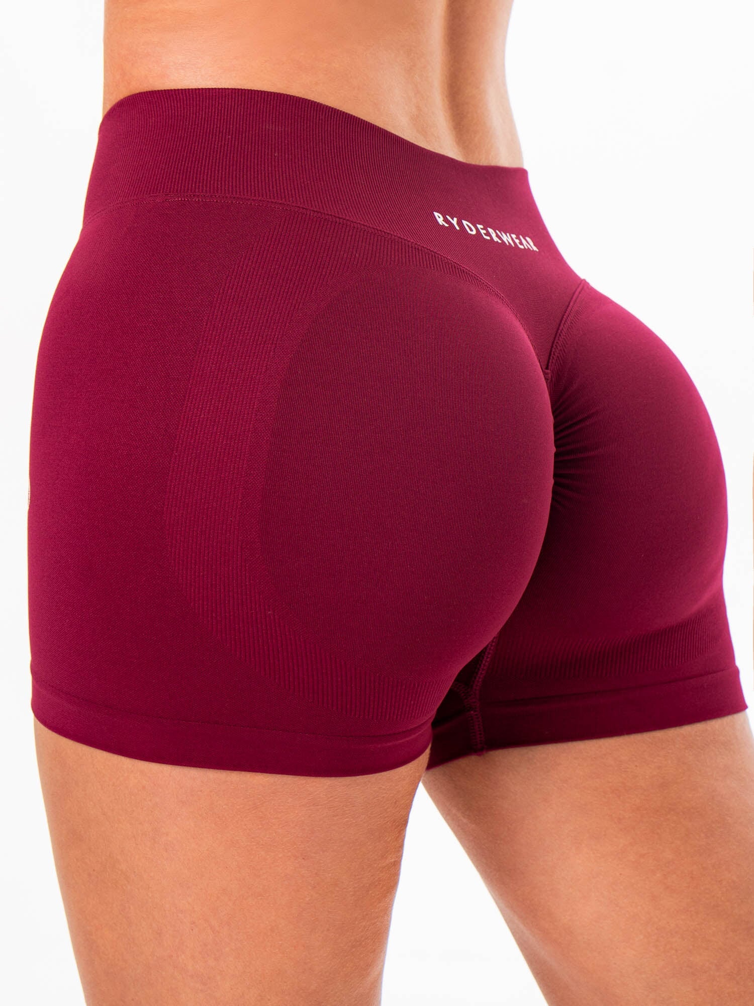 Sculpt Seamless Mini Mid Rise Shorts - Cranberry